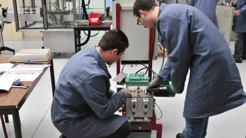 إلياس الشريف: 14 ألف موطن تكوين متاح خلال دورة فيفري 2026