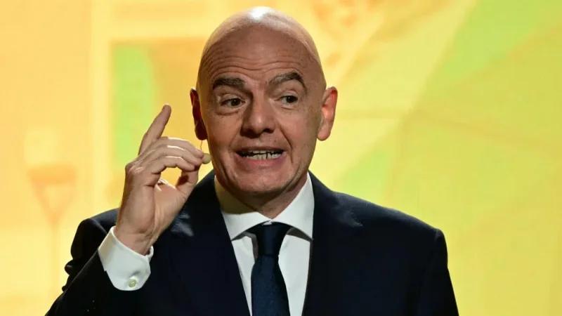 FIFA: Infantino pour la réintégration de la Russie