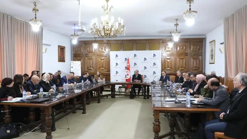 وزارة التجهيز: جلسة عمل حول مشروع حماية هضبة سيدي بوسعيد من الانزلاقات