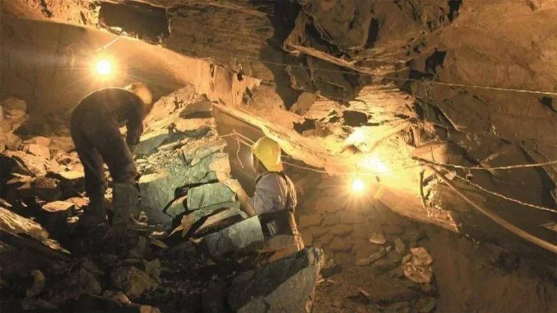 غينيا: قتلى في انهيار منجم ذهب