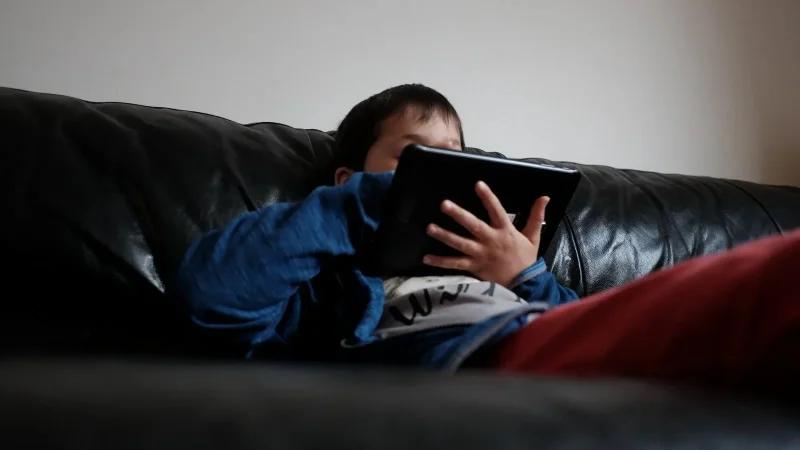 76 بالمائة من الأطفال التونسيين يستخدمون الإنترنت