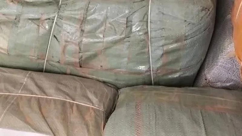 سيدي بوزيد: حجز بضائع مهربة بقيمة 1.5 مليون دينار داخل صهريج شاحنة