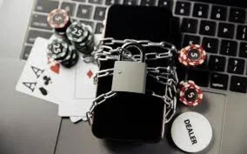 Jeux d’argent en ligne : La prison pour deux hommes d’affaires