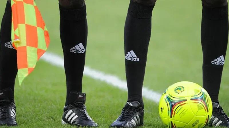 ثلاثي يمثل التحكيم التونسي في ربع نهائي رابطة الأبطال وكأس الكاف