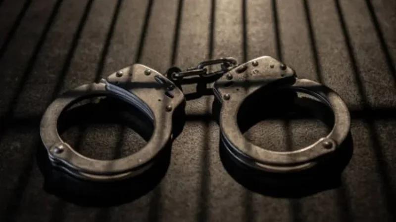 تفكيك شبكات مختصة في السرقة وتهريب الموز وجرائم صرف