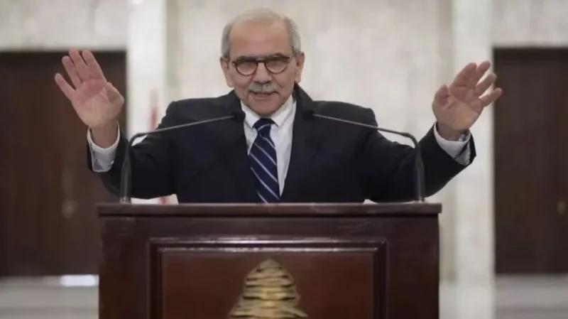 رئيس الحكومة اللبناني: إطلاق الصواريخ من جنوب لبنان عمل مشبوه