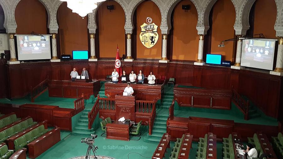تمكين وسائل الإعلام من تغطية أشغال البرلمان بداية من غد الأربعاء
