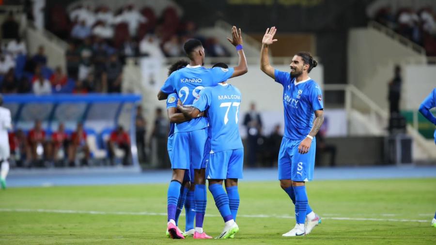 Coupe arabe: Al Hilal rejoint Al Nassr en finale