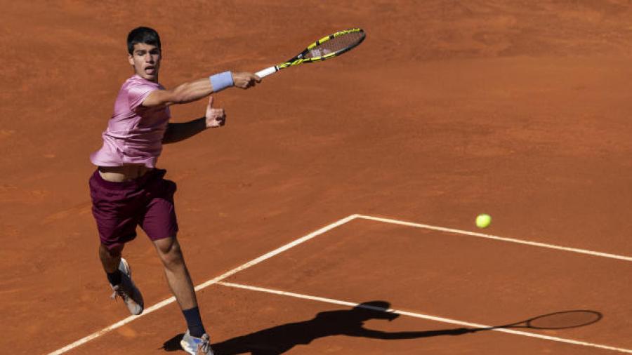 Roland-Garros: Alcaraz qualifié pour les quarts de finale