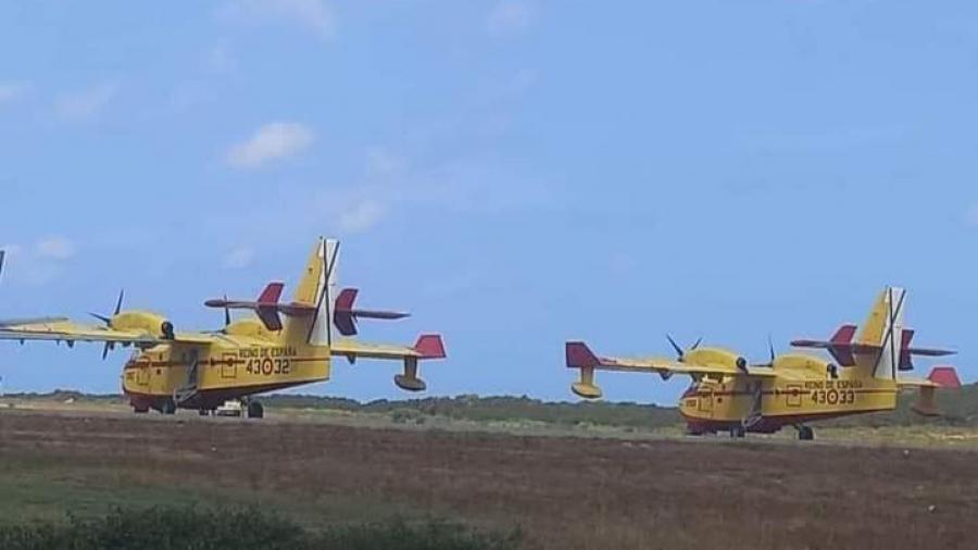 Deux avions bombardiers d’eau espagnols à Tabarka