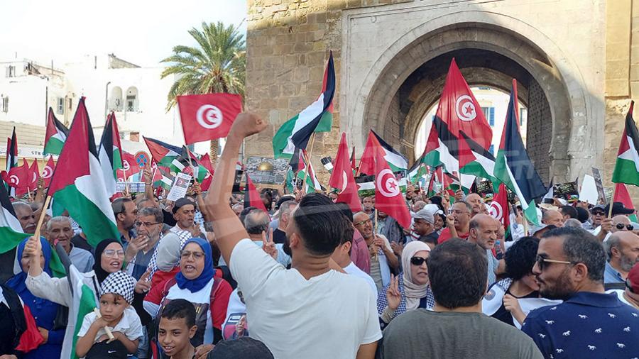 Front du salut: Marche de solidarité avec le peuple palestinien