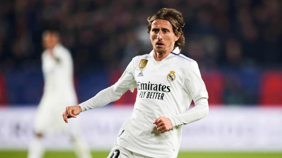 Real Madrid: Luka Modric reste...