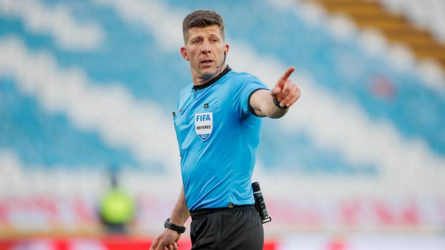 Arbitrage serbe pour le derby 