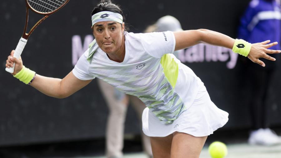 Tournoi de Stuttgart: Ons Jabeur face à Beatriz Haddad Maia en quart