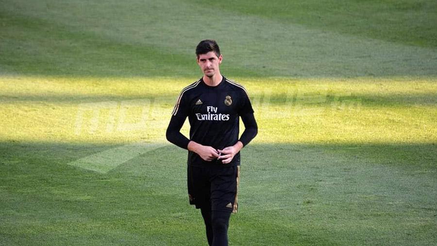 Coup dur pour le Real: Très longue absence pour Courtois