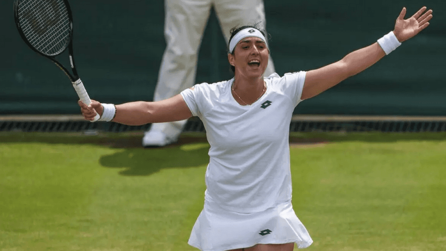 Roland Garros: Ons beats Tauson and joins Gauff