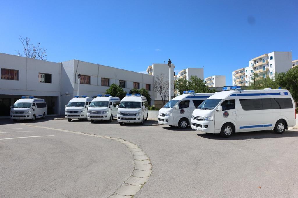 China donates Tunisia 6 ambulances