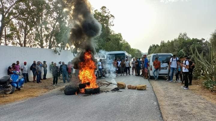 Tunisia-Hammamet: Residents protest drinking water cutoff (Photos)