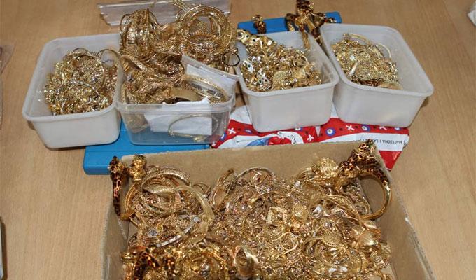 Tunisia-Tunis-Carthage Airport: Seizure of large amount of contraband gold