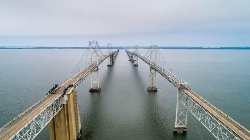 Baltimore bridge collapses after ship collision