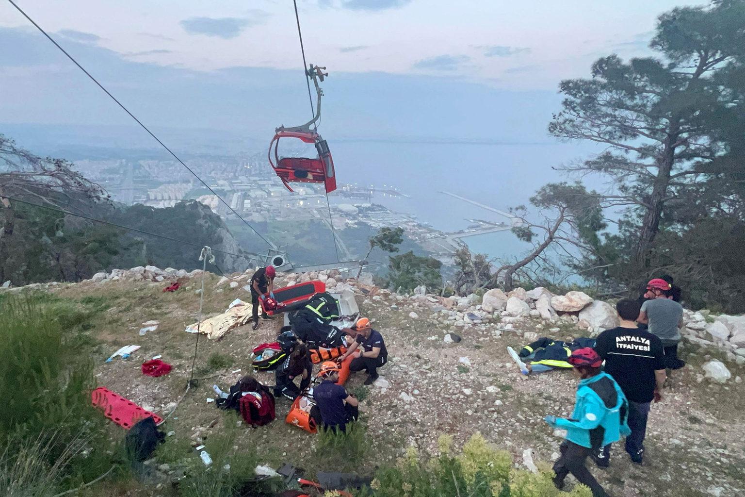 Türkiye: One person was killed and others injured in cable car crash