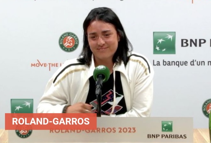 Roland-Garros : Ons Jabeur défend la “night session femmes” (vidéo)