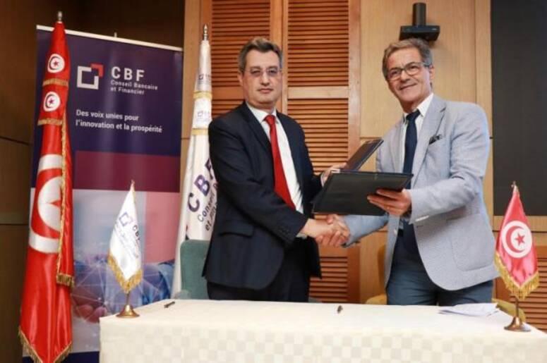 رئيس الحكومة يتسلم التقرير السنوي لفريق المواطن الرقيب لسنة 2023