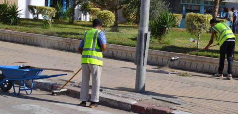 تضاعف حملات النظافة في بلديات العاصمة بمناسبة الموسم الصيفي والسياحي