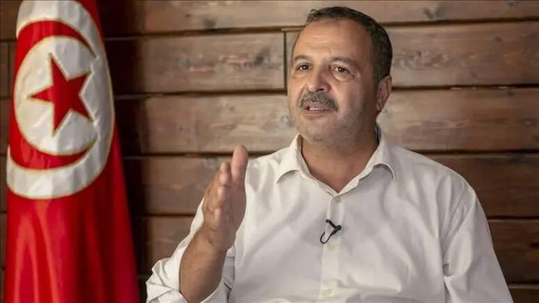 المحامي سمير بن عمر: عبد اللطيف المكي لم يمثل اليوم أمام الفرقة الأمنية نظرا لصدور قرار قضائي سابق يمنع تنقله