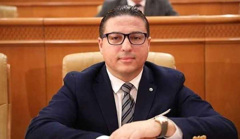 Hichem Ajbouni : nous ne devrions pas célébrer le maintien en liberté de Khouloud Mabrouk