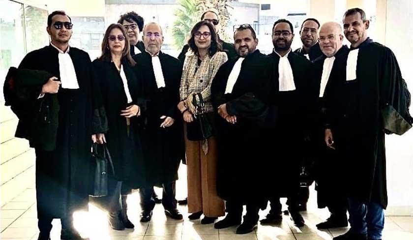 Photo du jour - Les avocats solidaires avec Chaima Issa