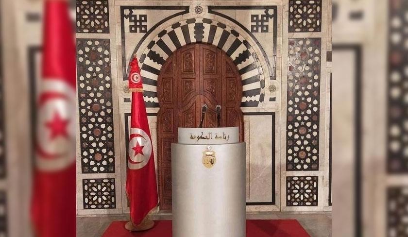 Les internautes se lâchent sur « l'État tunisien unifié » de la Kasbah !