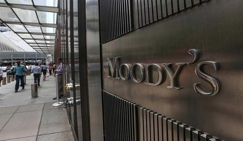 Moody's maintient la note de la Tunisie à Caa2 tout en améliorant la perspective de négative à stable