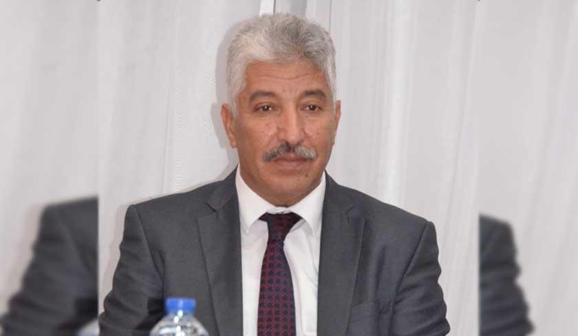 Biographie de Riadh Chaoued, ministre de l'Emploi et de la Formation professionnelle