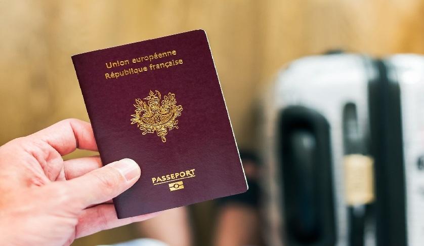 La Tunisie va-t-elle imposer le passeport pour les visiteurs européens dès 2025 '