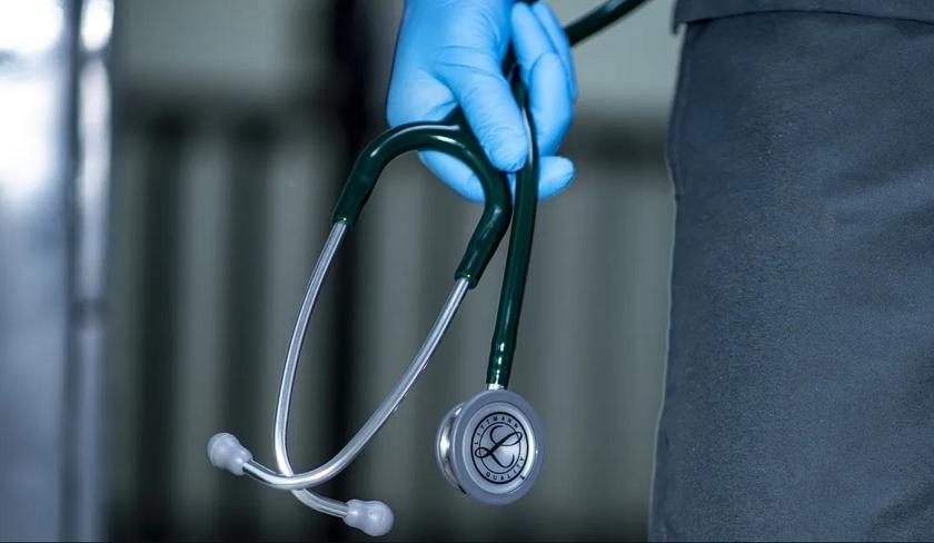Des jeunes médecins menacés de poursuites militaires pour refus d'affectation