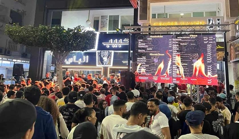 File d'attente XXL pour un fast-food : Sfax découvre la hype