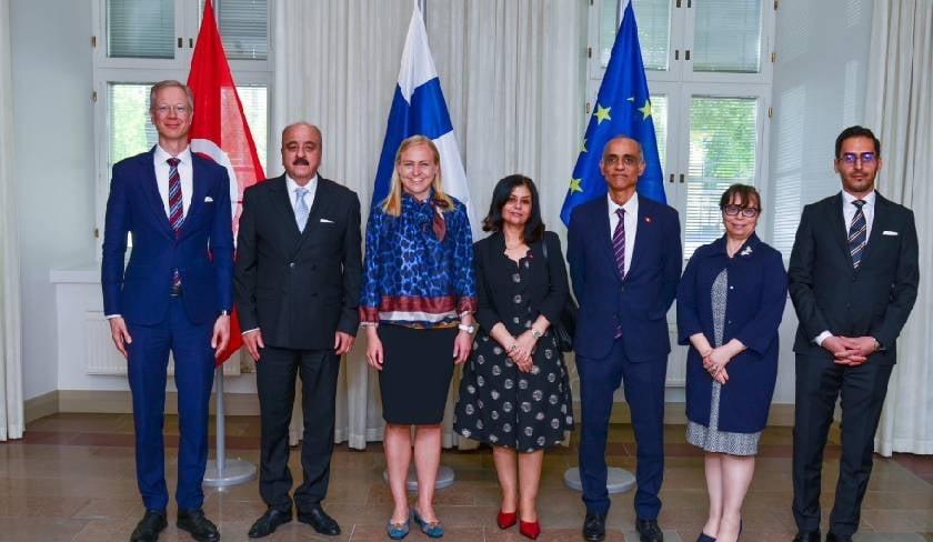 Mohamed Ali Nafti reçu par le président finlandais Alexander Stubb à Helsinki