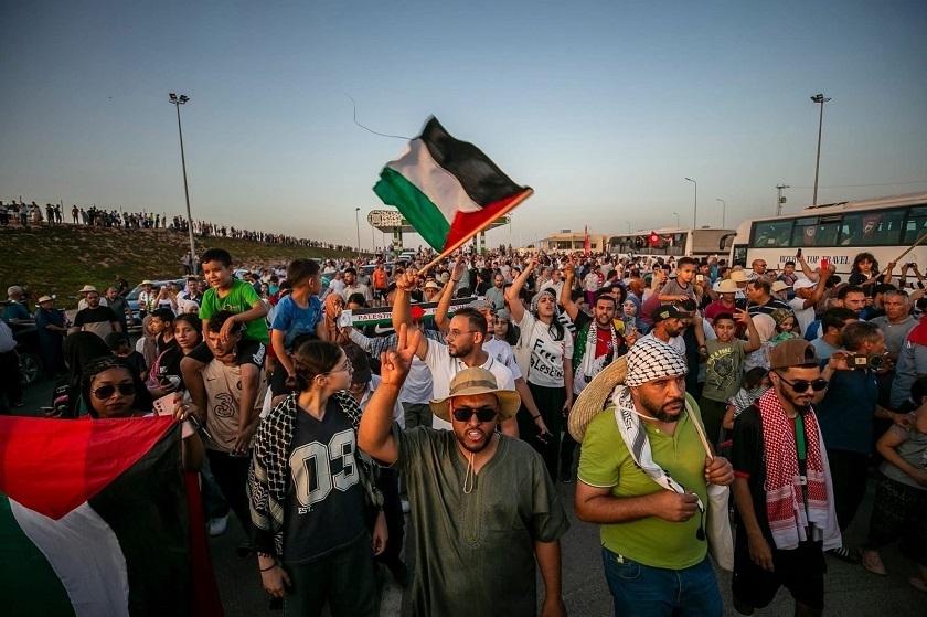 Caravane Al Soumoud : le camp encerclé, l'accès à l'aide bloqué