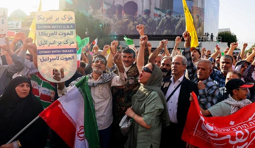 Téhéran sous pression : plus de 200 secteurs visés, l'Iran promet de poursuivre la riposte