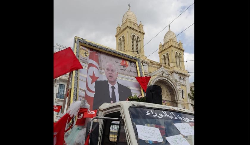 L'ambassade de France en Tunisie a-t-elle affiché le portrait de Kaïs Saïed '