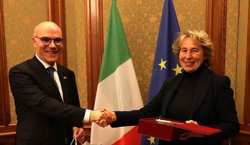 Nabil Ammar s'entretient avec la sénatrice italienne Stefania Craxi