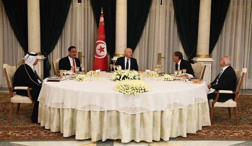 Kaïs Saïed organise un dîner en l'honneur des diplomates et des représentants d'organisations arabes et islamiques