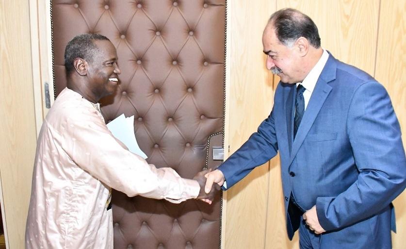 Kamel Feki reçoit l'ambassadeur du Mali