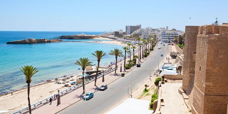 Monastir: Les travaux de réaménagement de la corniche d’El Kariaa ont atteint 50%