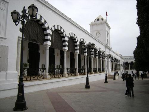 La Tunisie sur-sollicite le marché domestique en financements (Trésor Français)