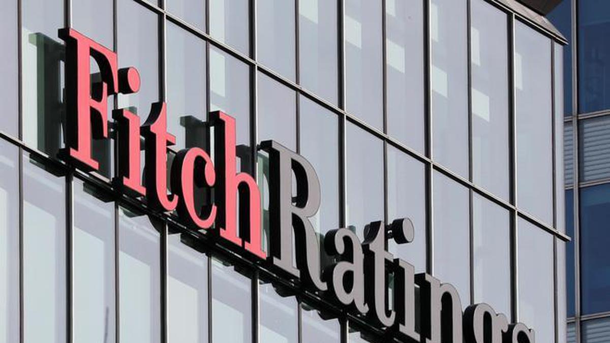 Fitch Ratings : La croissance mondiale résiste, mais les taux d’intérêt de plus en plus haut