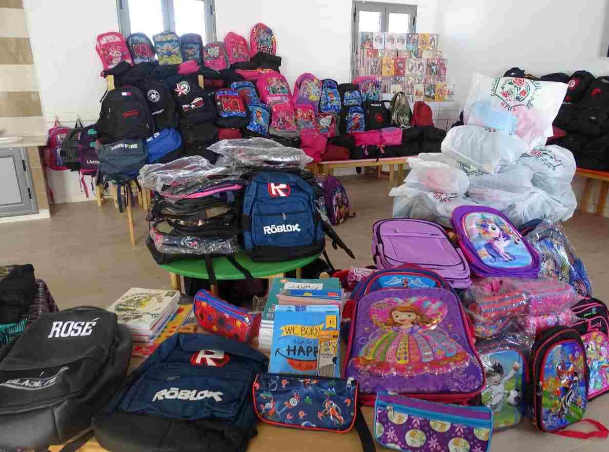 Nabeul: Distribution des aides scolaires par le comité régional de solidarité sociale