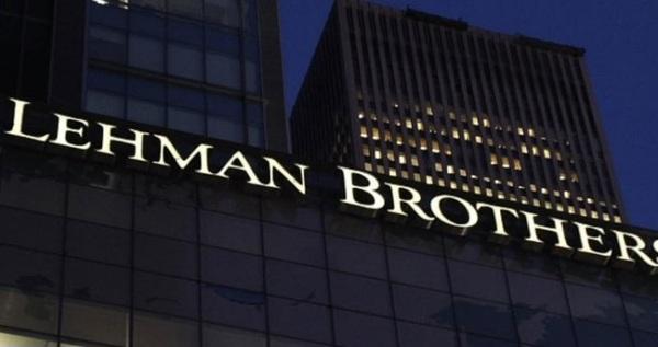 15 ans après la chute de Lehman Brothers, quels défis pour la finance mondiale ?