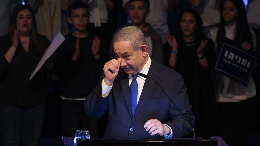 Israël : Le début de la fin pour Netanyahu, en pleine guerre son méga procès...